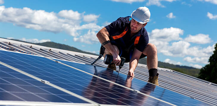 Panneaux solaires processus installation et avantages